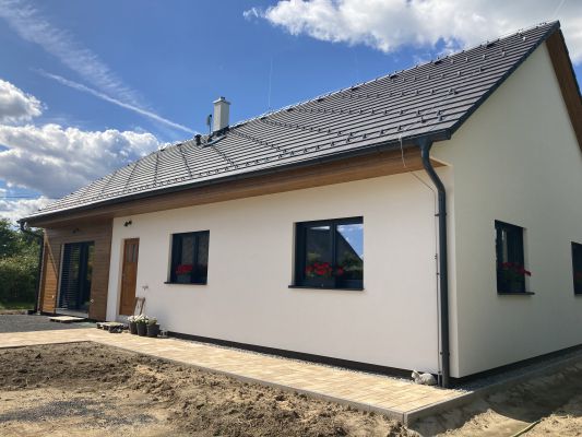 Stavbyvedoucí pro základovou desku novostavby rodinného domu, Jablonné v Podještědí (2021)