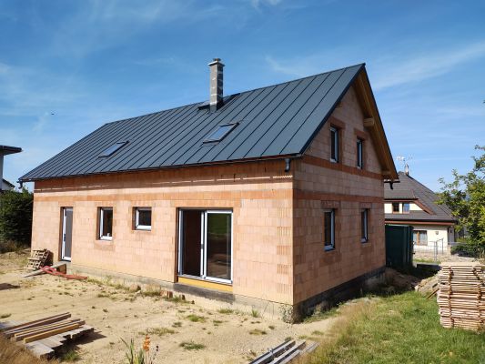 Stavbyvedoucí pro novostavbu zděného rodinného domu, Liberec – Hanychov (2021)